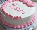 Foto del paso 7 de la receta: Torta con crema de queso de frutilla y dulce de leche😋🎂