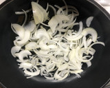 Foto del paso 2 de la receta: Sopa de almejas y sepia a mi manera