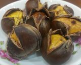 Hình bước làm 2 của món Hạt dẻ nướng