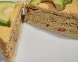 Foto del paso 15 de la receta: Sándwich de atún con aguacate y salsa rosa