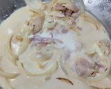A picture of step 4 of Creamy Chicken Alfredo Pasta.