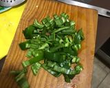 Foto del paso 3 de la receta: Manitas de cerdo con alubias del Jerte