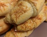 Sajtos kifli magyaros vajkrém töltelékkel recept fázis 2 fotója
