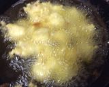 A picture of step 3 of Dahi Vada.