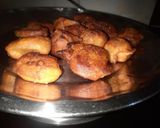 मीठे गुलगुले(Meethe gulgule recipe in Hindi) रेसिपी चरण 3 फोटो