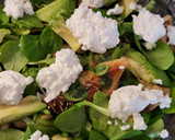 Foto del paso 5 de la receta: Ensalada de pollo y requesón con miel