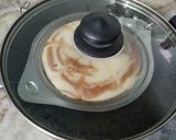 A picture of step 3 of Cake in wok.