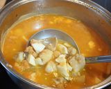 Foto del paso 10 de la receta Sopa de rape, langostinos y mejillones