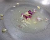 Hình bước làm 2 của món Thịt nạc kho tiêu xanh
