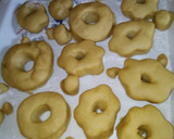 A picture of step 6 of Soft Doughnut II.