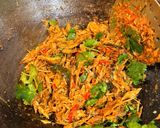 Foto langkah ke 3 dari resep Sambal Tongkol Suwir.