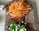 Foto langkah ke 1 dari resep Bihun Goreng Putih Simple.