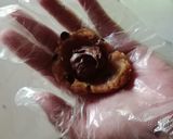 Foto langkah ke 4 dari resep Cookies isi selai coklat.