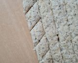 Foto del paso 4 de la receta: Galletas de cebolla y amapola Tzíbale 🇮🇱 עוגיות בצל ופרג