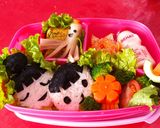 Foto langkah ke 6 dari resep Bento anak tema ibu anak.