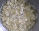 A picture of step 2 of Masala Macaroni.