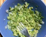Foto del paso 5 de la receta: Avocado Toast 🥑 - Tostadas con Palta