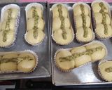 Foto langkah ke 6 dari resep Garlic Cheese Bread.
