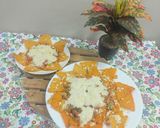 A picture of step 5 of Salsa cheesey nachos.