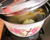 Hình bước làm 1 của món Gỏi Gà Bắp Cải & Cháo Gà Nấm Bào Ngư