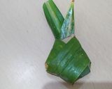 Foto langkah ke 4 dari resep Gai Hor Bai Toey - Thai Pandan Chicken (Ayam Pandan Thailand).