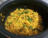 मटार राइस (Matar Rice Recipe In Marathi) रेसिपी स्टेप 7 फोटो 