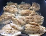 Foto del paso 2 de la receta: Sabanitas de pescado fritas en su misma grasa