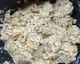 Foto del paso 3 de la receta: Galletitas de avena y banana (con miel, amaranto y nueces)