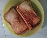Foto langkah ke 4 dari resep Roti Tawar Panggang Teflon.