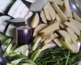 সজনে ডাঁটার তরকারি (sojne dantar torkari recipe in Bengali) রেসিপি ধাপ - 1 ছবি
