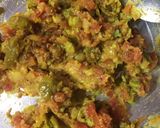 A picture of step 3 of Carrot paratha with peas.