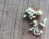 Foto del paso 2 de la receta: Calabacita española rellena de camarón, bañada en salsa bechamel