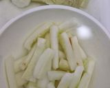 Foto langkah ke 1 dari resep Tumis Timun Telur.
