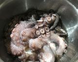 Foto del paso 1 de la receta: Pulpo a la Gallega