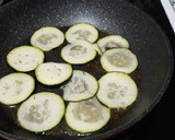 Foto del paso 3 de la receta: "Lasaña" de calabacín y pollo