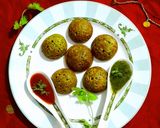 A picture of step 11 of Green Rava Appe.