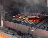 Foto del paso 1 de la receta: Barbacoa: chorizo, morcilla, panceta y más