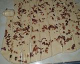 A picture of step 3 of Onion Chapatis.