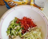 A picture of step 1 of Creamy, Chicken, Veggies Sandwich 🥪🥪🥪.