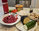 Foto del paso 1 de la receta: Tiras de ternera con verduras