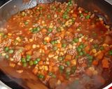 Húsos zöldség szarvacskával recept fázis 2 fotója