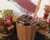 Chocolate Mocha Shake recipe step 4 photo