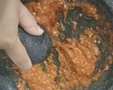 Foto langkah ke 5 dari resep Sambal Terasi ala Warung Pecel Lele, Simpel, Pedes super Nagih!.