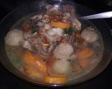 Foto langkah ke 5 dari resep Sop Tulang sapi / Sup Tulang sapi.