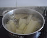 Foto del paso 2 de la receta: Pencas rellenas con salsa de queso azul