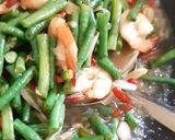 Foto langkah ke 3 dari resep Tumis Kacang Panjang dan Udang.