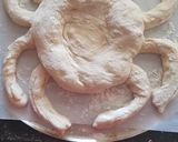Une image de l'étape 1 de Pizza spider cheese.