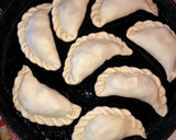 Foto del paso 7 de la receta: Empanadas de bondiola mechada 😋