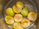 سس زرد آلو Apricot sauce