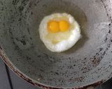Foto langkah ke 1 dari resep Telur Ceplok Pontianak.